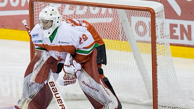Attila Adorjan Joensuun Kiekko-Poikien maalillle