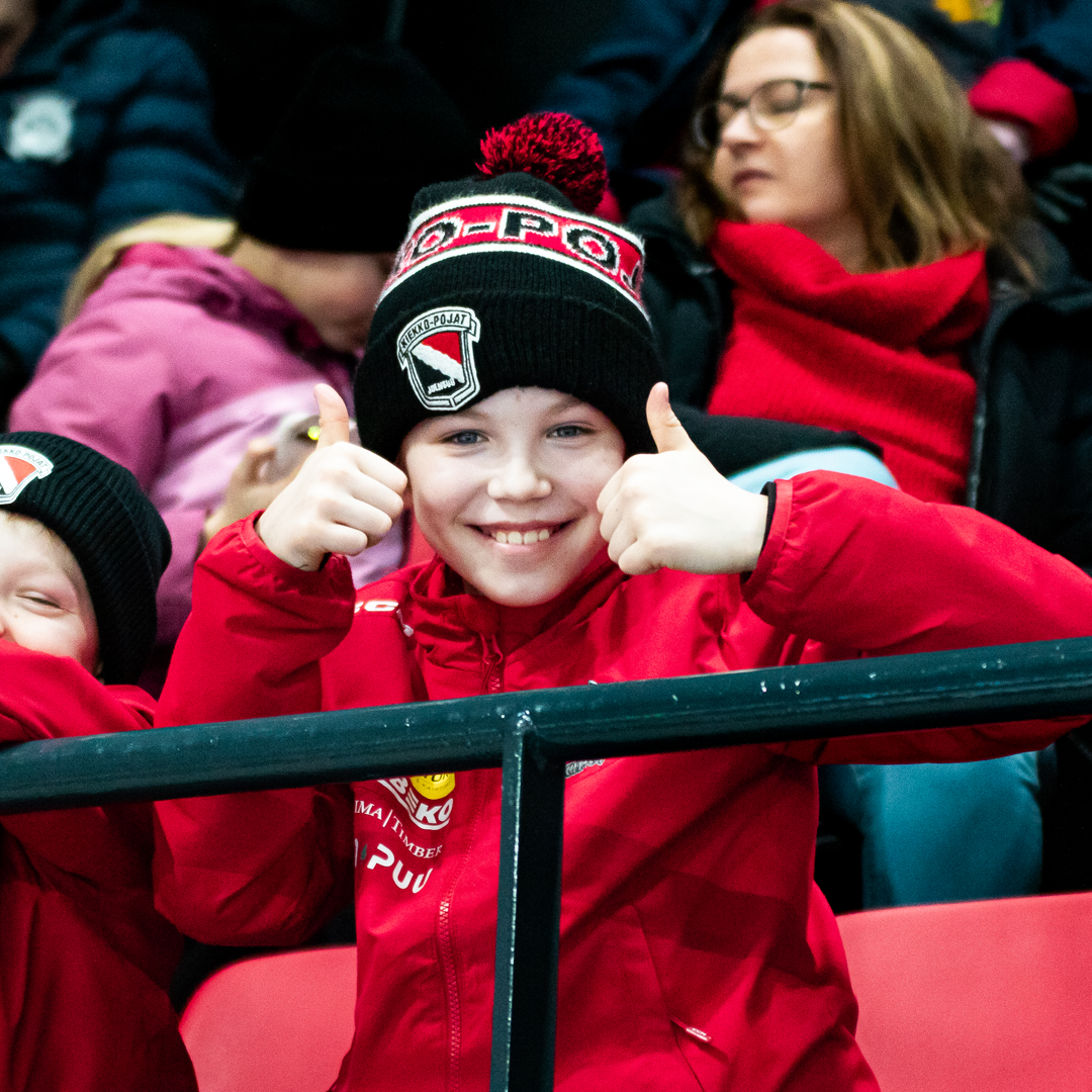 Opiskelijat ja alle 18-vuotiaat veloituksetta Mestis-otteluihin kaudella 2025-2026!