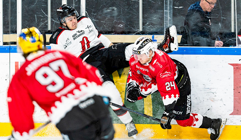 Kiekko-Pojat kukisti Pyryn tehokkaan kolmannen erän myötä
