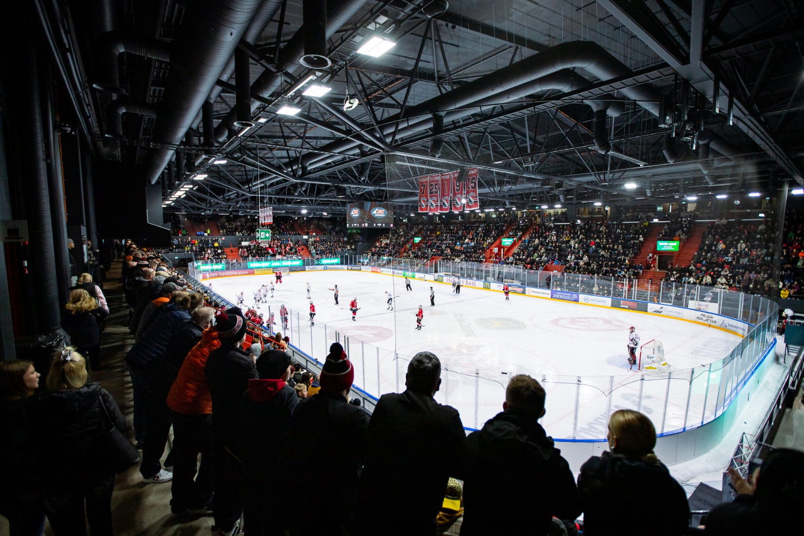 Kiekko-Poikien näkemys kuumana käyvään sarjajärjestelmäkeskusteluun