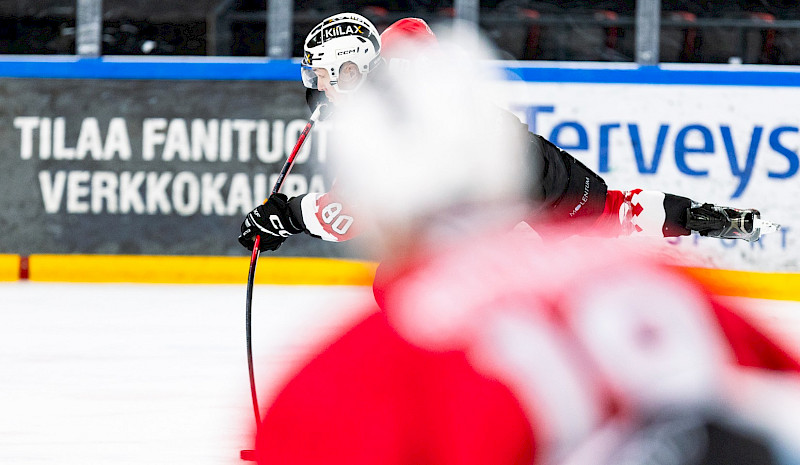 JoKP palasi maajoukkuetauolta voitokkaasti – Vallius iski hattutempun